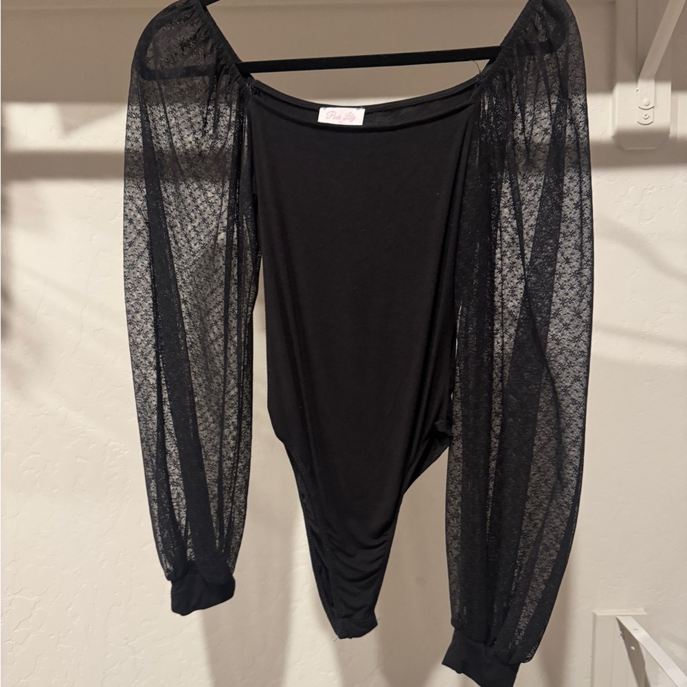 Pink Lily Black Top